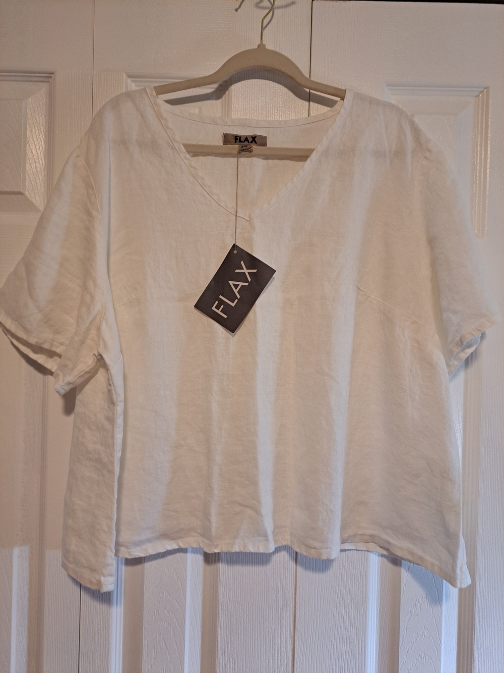 Flax White Short Sleeve Linen V-Neck Top